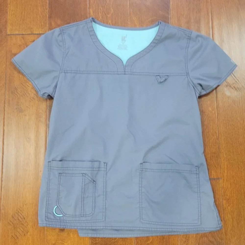 BUNDLE WOMENS SCRUB TOPS-6 TOPS FOR 1 PRICE-BUNDLE 6 SCRUB TOPS-1 PRICE-DEAL!!! - Picture 2 of 16